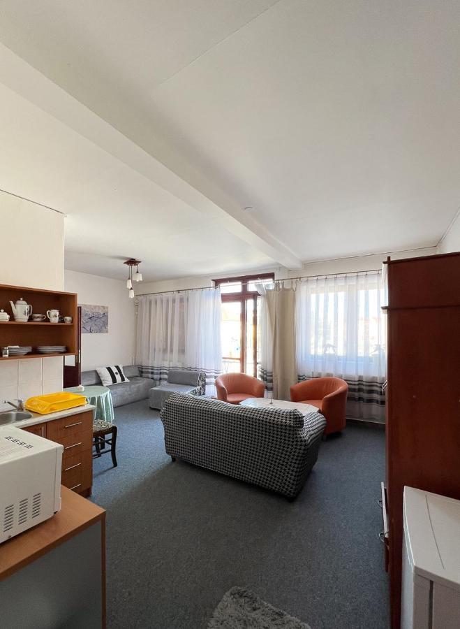 2- Izbovy Apartman Kajka V Penzion Trstená المظهر الخارجي الصورة